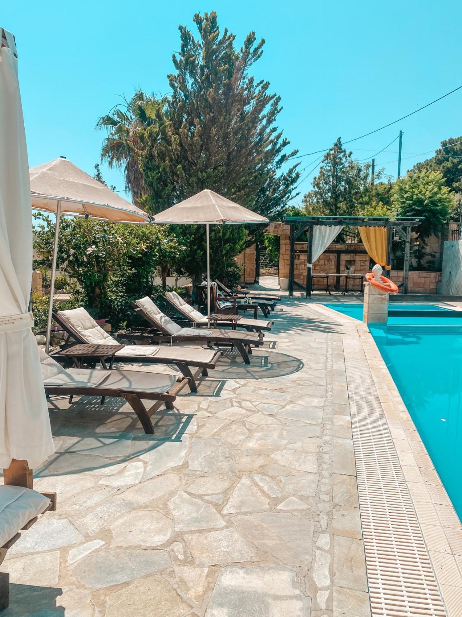 Theonia Villas Pefki Kültér fotó